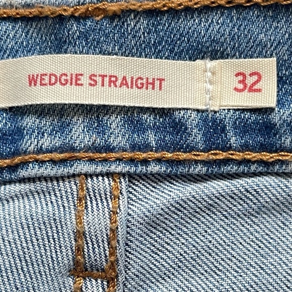 Levi’s Women’s Wedgie High Waist Straight Leg Jeans Size 32 Button Fly Raw Hem - Picture 10 of 12